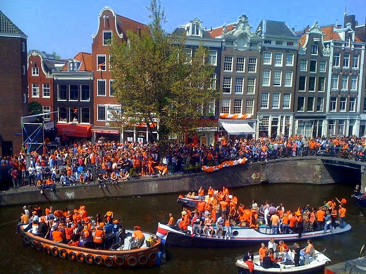 Koningsdag vieren in Amsterdam onze tips GWK Travelex